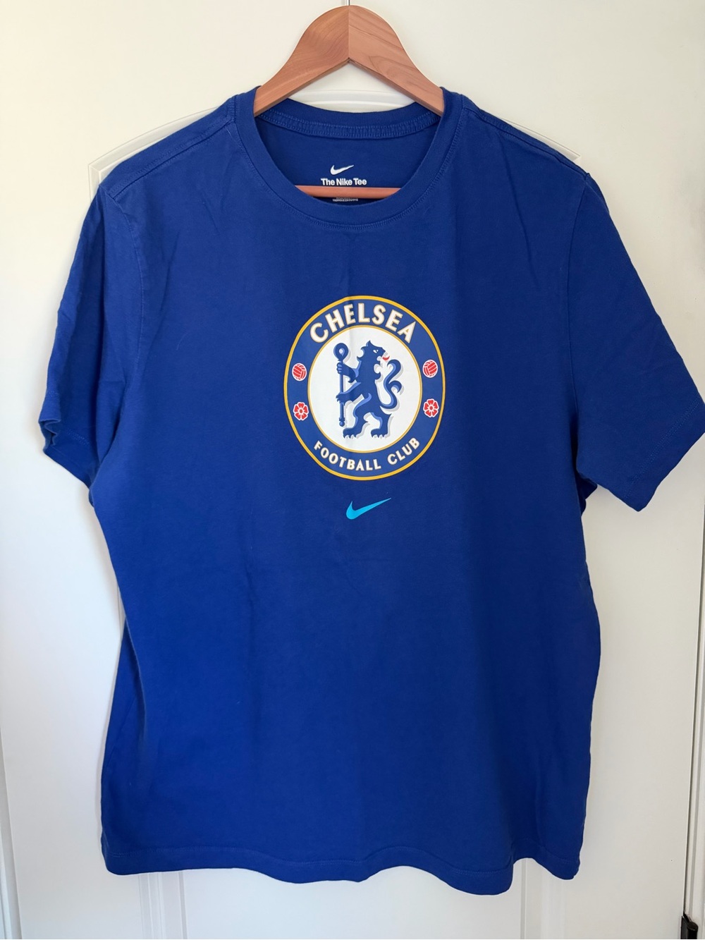 Nike Royal Blue Chelsea FC Crest Short Sleeve Tee